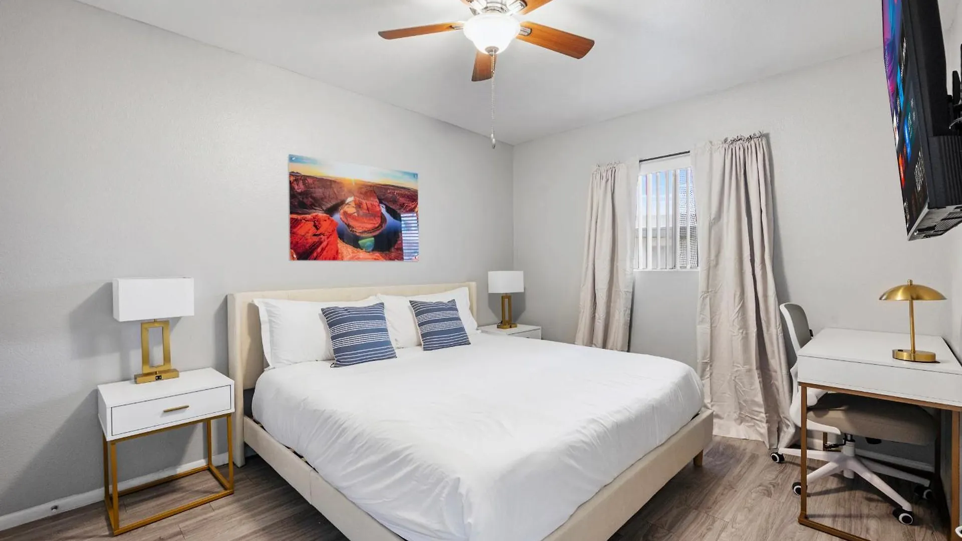 Stylish 1Br Suite With Pool Access & Free Parking スコッツデール 米国